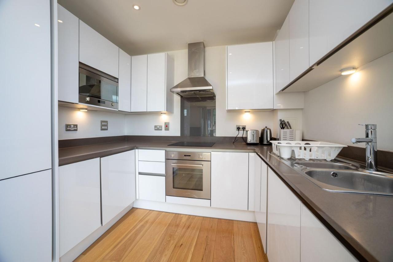 La Creme 1 Bed Apartment - Canning Town Londen Buitenkant foto